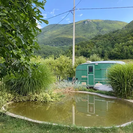 Etno Vajati * Perucac