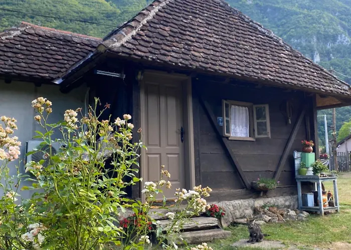 Etno Vajati Feriehus *